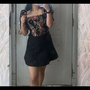 Royals Off the Shoulder corset top/Puff sleeve top